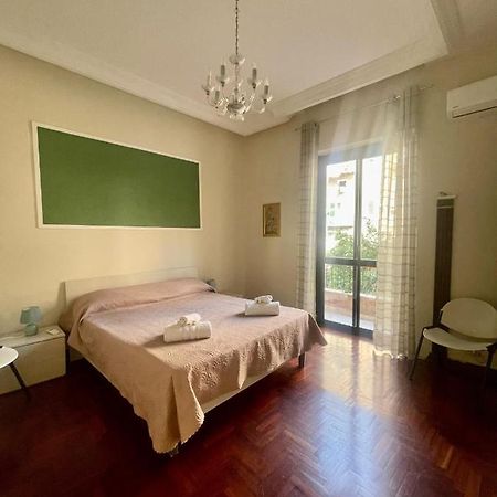 Apartament Dimora Di Maury A Due Passi Dai Trasporti E Da Ballaro Палермо Екстериор снимка