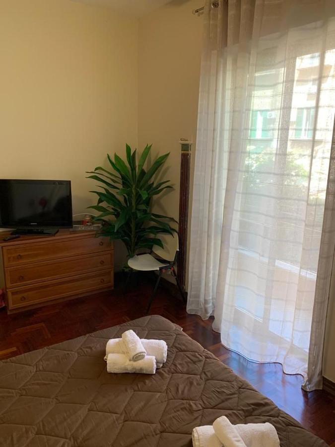 Apartament Dimora Di Maury A Due Passi Dai Trasporti E Da Ballaro Палермо Екстериор снимка