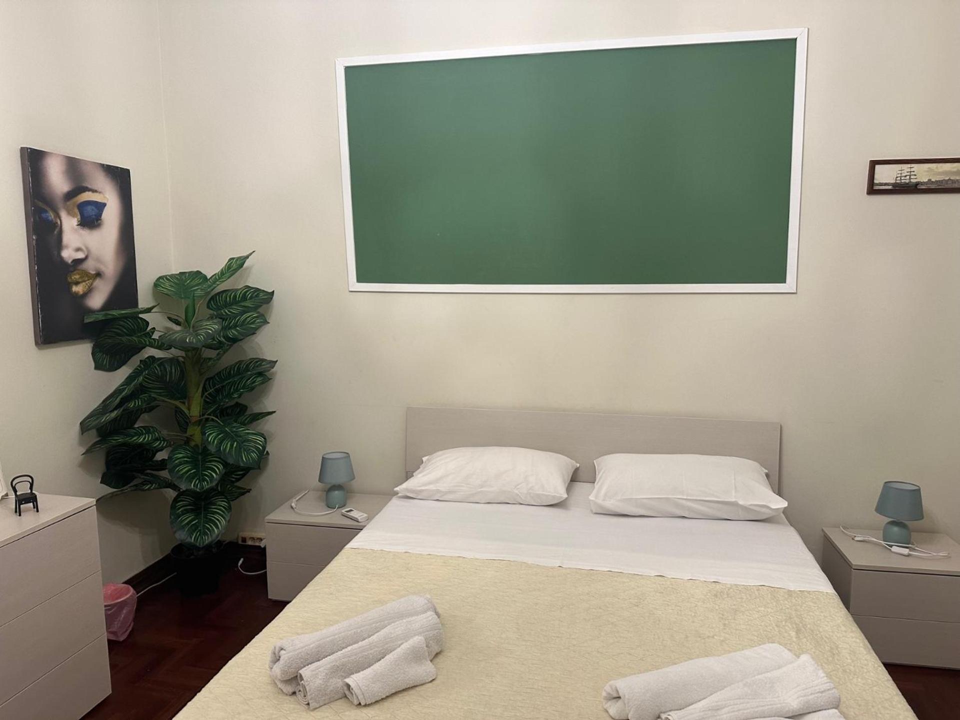 Apartament Dimora Di Maury A Due Passi Dai Trasporti E Da Ballaro Палермо Екстериор снимка