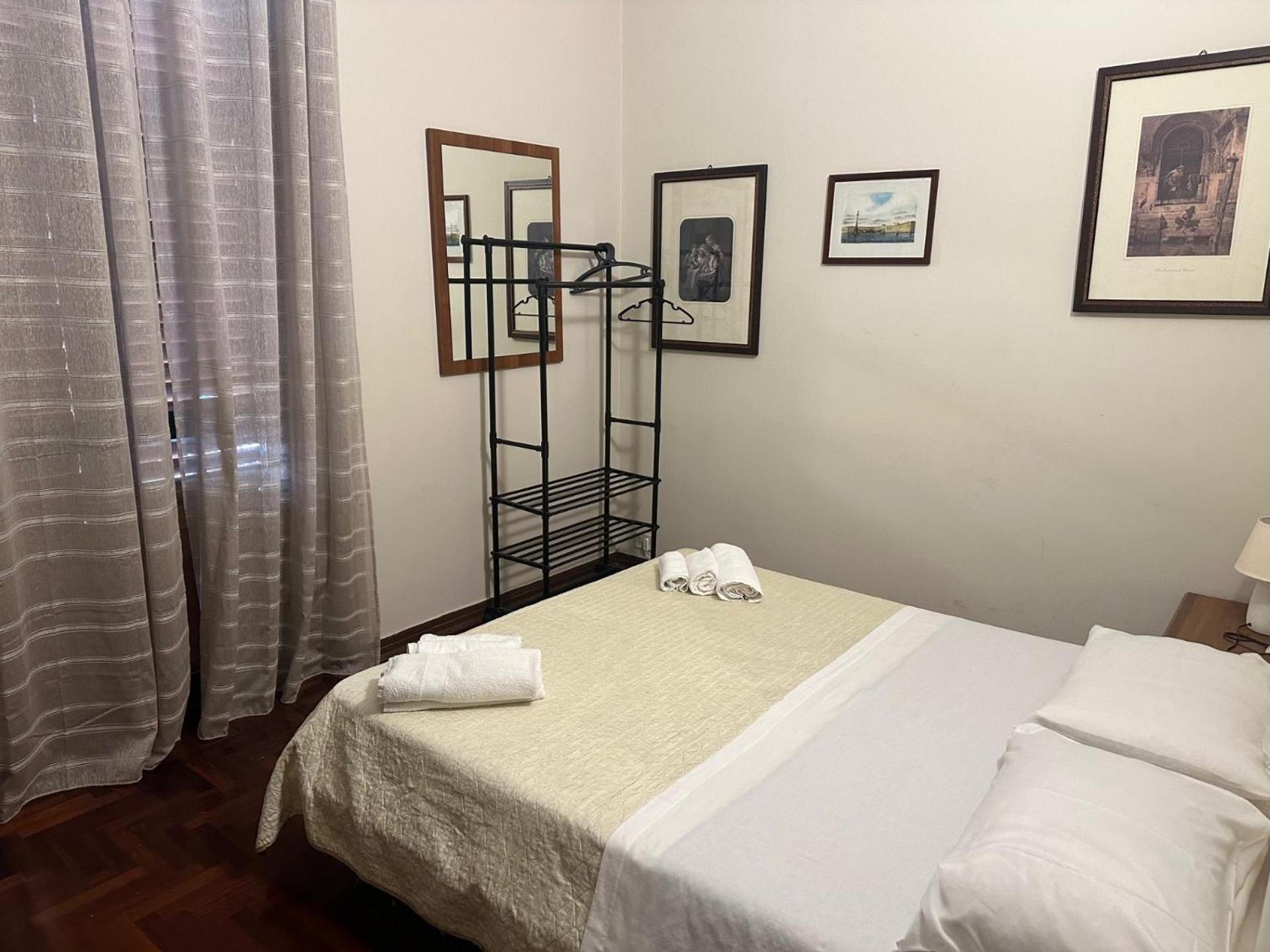 Apartament Dimora Di Maury A Due Passi Dai Trasporti E Da Ballaro Палермо Екстериор снимка