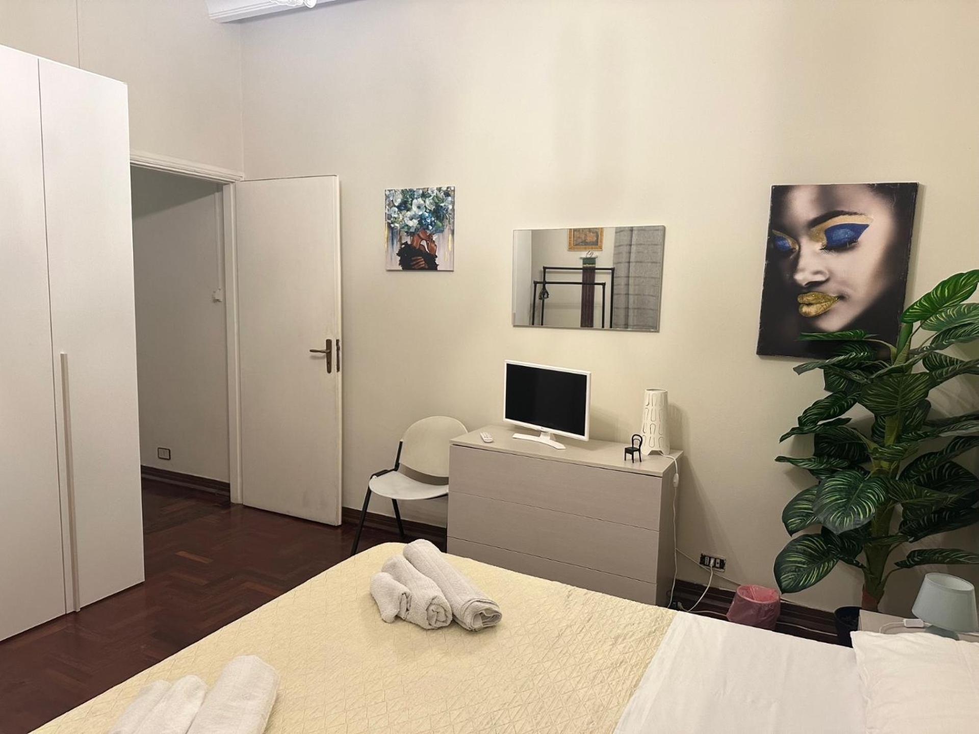 Apartament Dimora Di Maury A Due Passi Dai Trasporti E Da Ballaro Палермо Екстериор снимка
